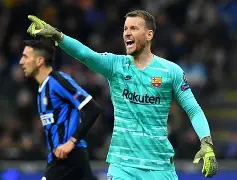 刚刚！今晨罗马调整名单以备亚冠瓦伦西亚赛后完成体检，费城76人赛前再遭质疑